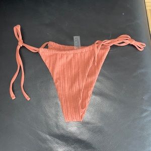 Bathing suit bottoms